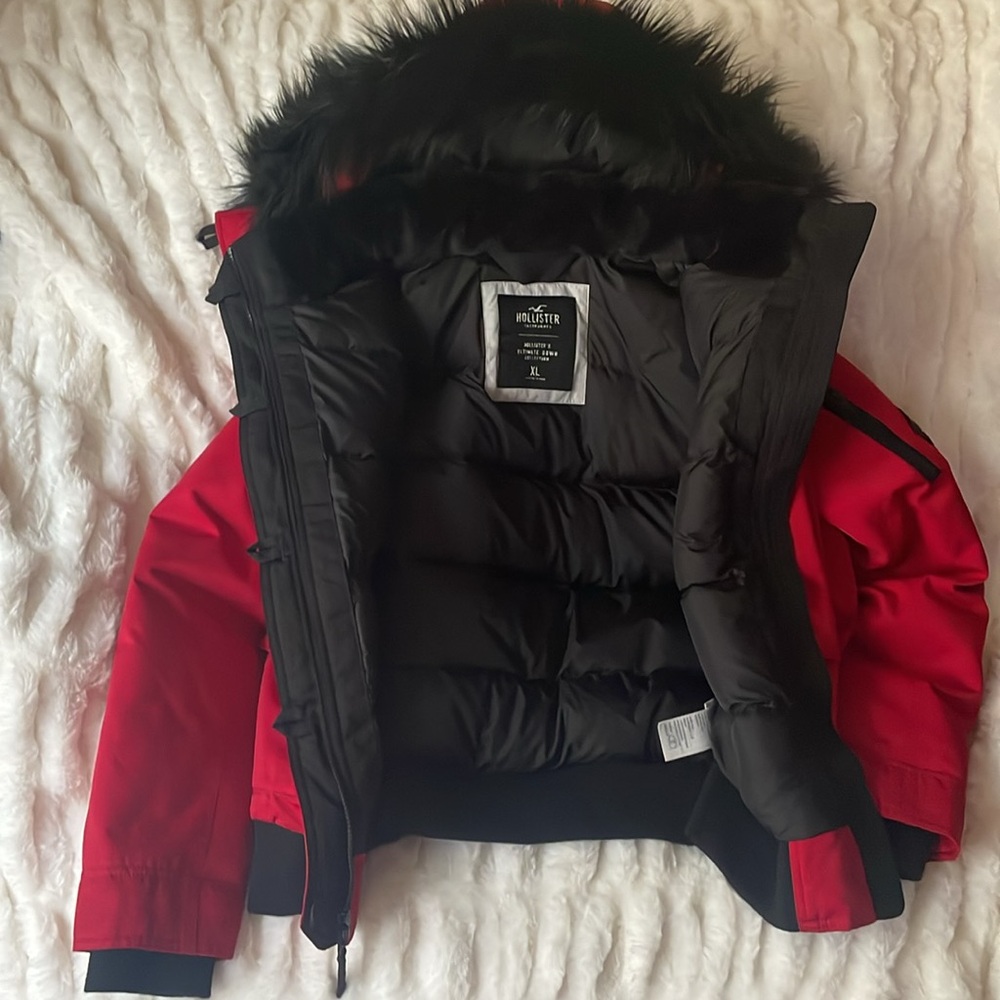 Hollister Red Black Faux Fur Ultimate Down Collection Winter Coat Jacket XL